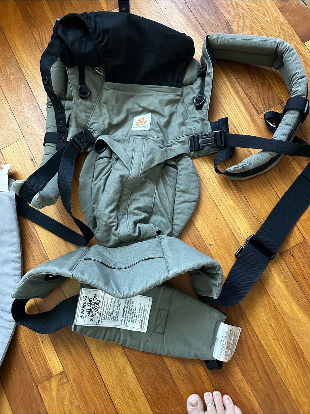 Ergo Ergonomic Green Carrier